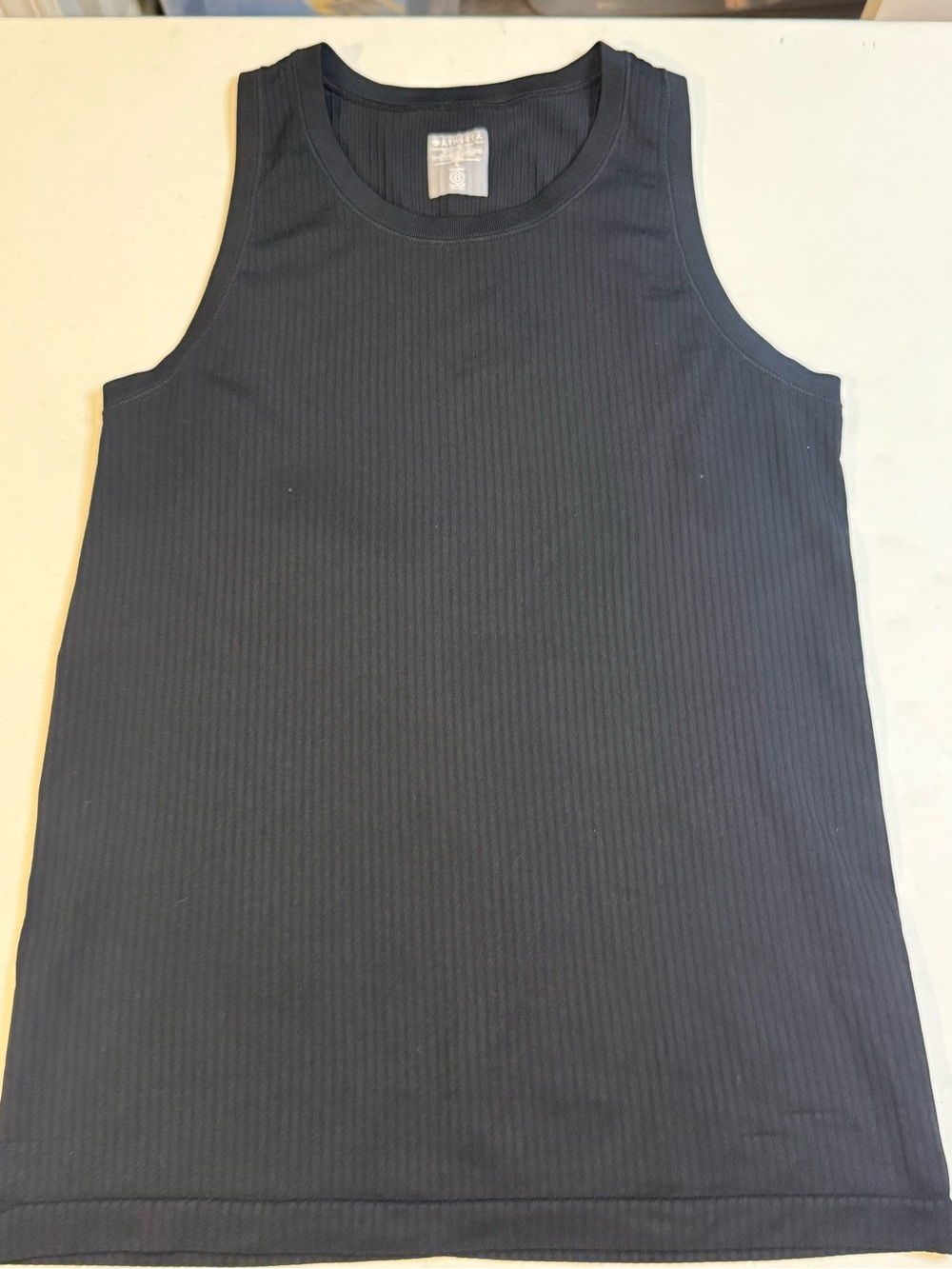 Athleta Women’s L Black Ribbed Sleeveless Tank Top Athletic Workout Activewear